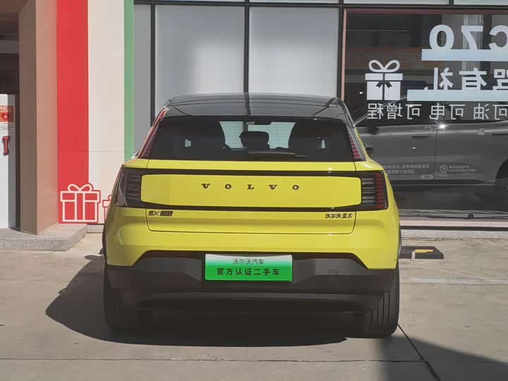 Volvo EX30 2025 2025款 后驱长续航版 Ultra