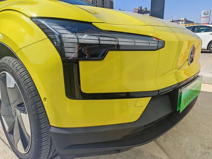 Volvo EX30 2025 2025款 后驱长续航版 Ultra
