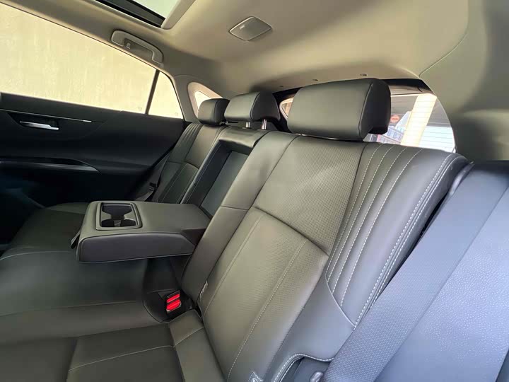 Toyota Harrier 2023 2023款 2.0L CVT两驱尊享版