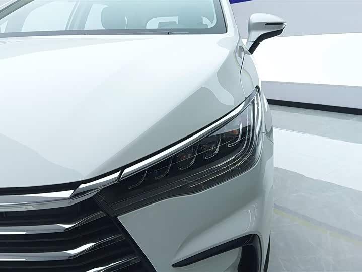 BYD Song Max 2021 2021款 升级版 1.5T 自动豪华型 7座