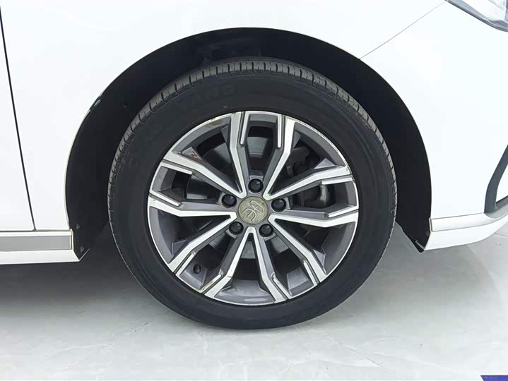 BYD Song Max 2021 2021款 升级版 1.5T 自动豪华型 7座