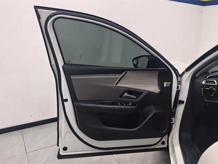 Citroen C5 X 2021 2021款 1.6T 享不凡