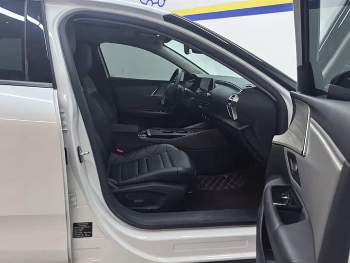 Citroen C5 X 2021 2021款 1.6T 享不凡