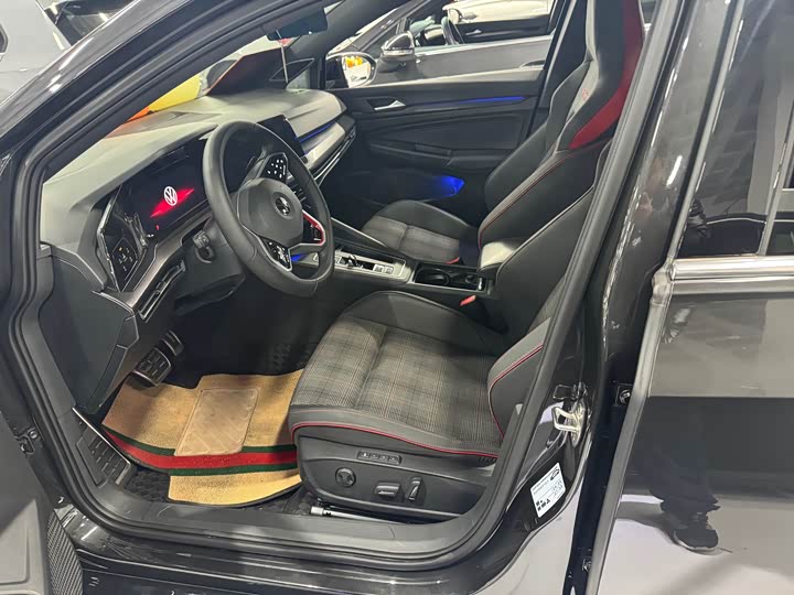 Volkswagen Golf GTI 2023 2023款 380TSI DSG GTI