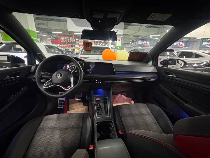 Volkswagen Golf GTI 2023 2023款 380TSI DSG GTI
