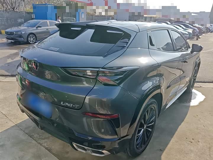 Changan UNI-T 2023 2023款 第二代 1.5T 尊享型