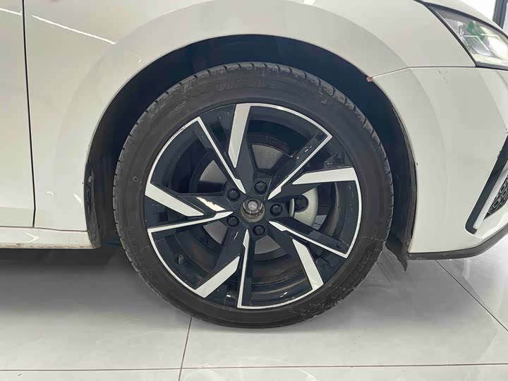 Skoda Octavia Pro 2022 2022款 PRO TSI280 奢享版