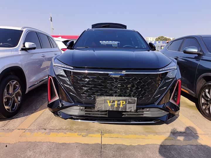 Changan Oshan Z6 2023 2023款 蓝鲸 1.5T DCT智享型