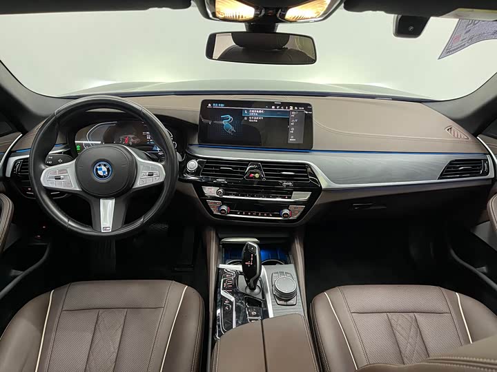 BMW 5 Series Hybrid 2022 2022款 535Le M运动套装