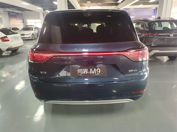 Aito M9 2025 2025款 增程 Max版 52kWh 5座版