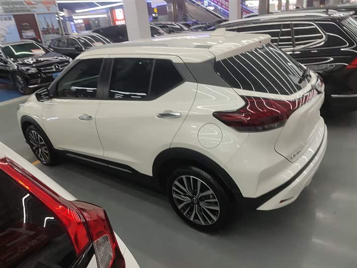 Nissan Kicks 2023 2023款 劲情版 1.5L 应有「劲」有 时尚版