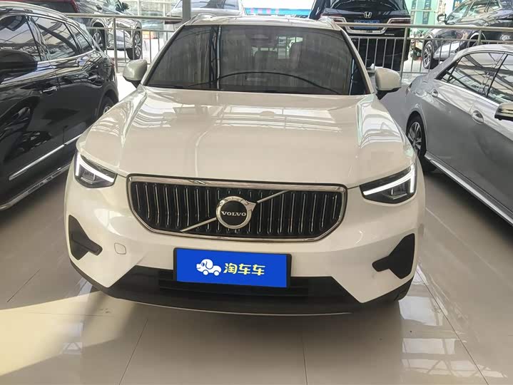 Volvo XC40 2024 2024款 B3 智远豪华版
