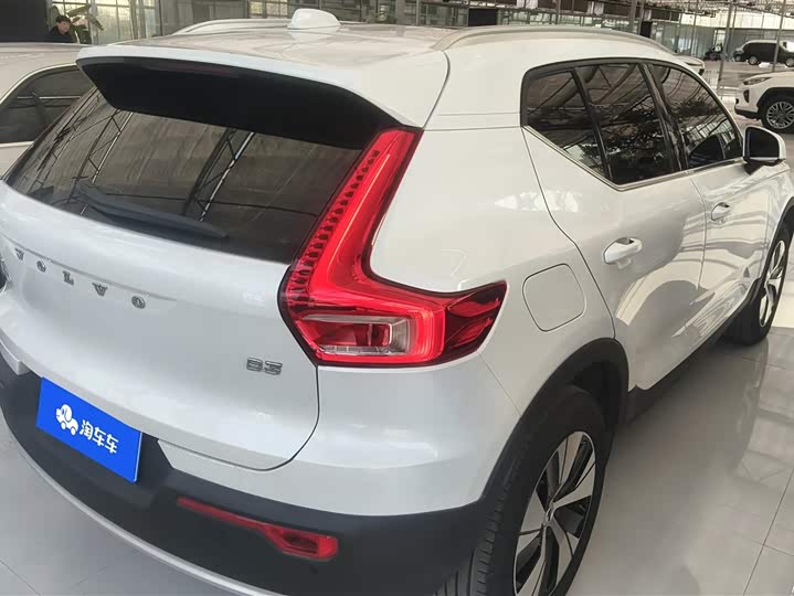 Volvo XC40 2024 2024款 B3 智远豪华版