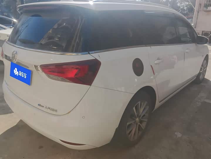 Buick GL6 2021 2021款 323T 轻混动互联豪华型