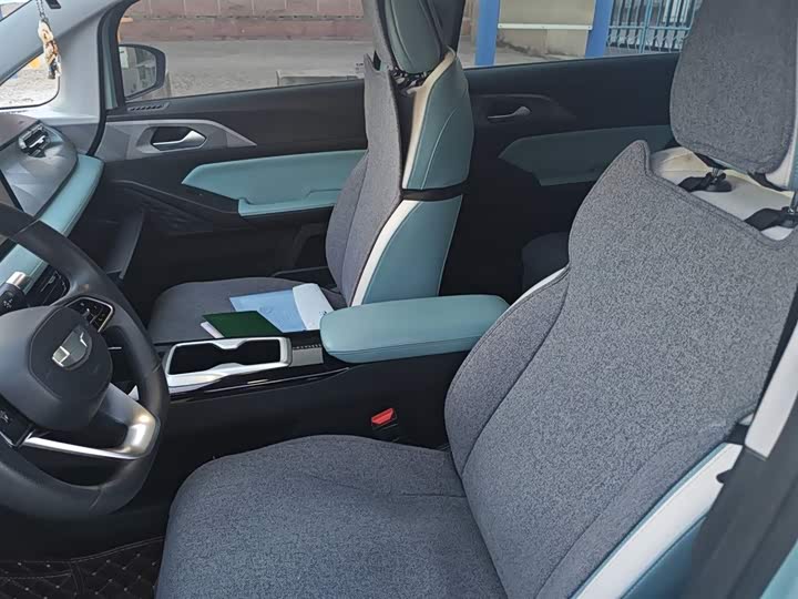 Geely Geometry E Firefly 2024 2024款 401km 星光