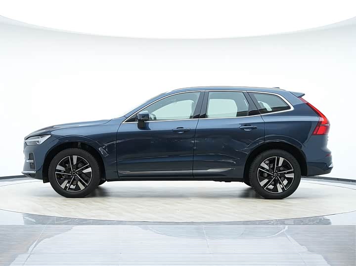 Volvo XC60 2026 2026款 B5 四驱智远豪华版