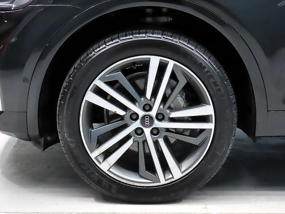 Audi Q5 2017 40 TDI Quattro Premium