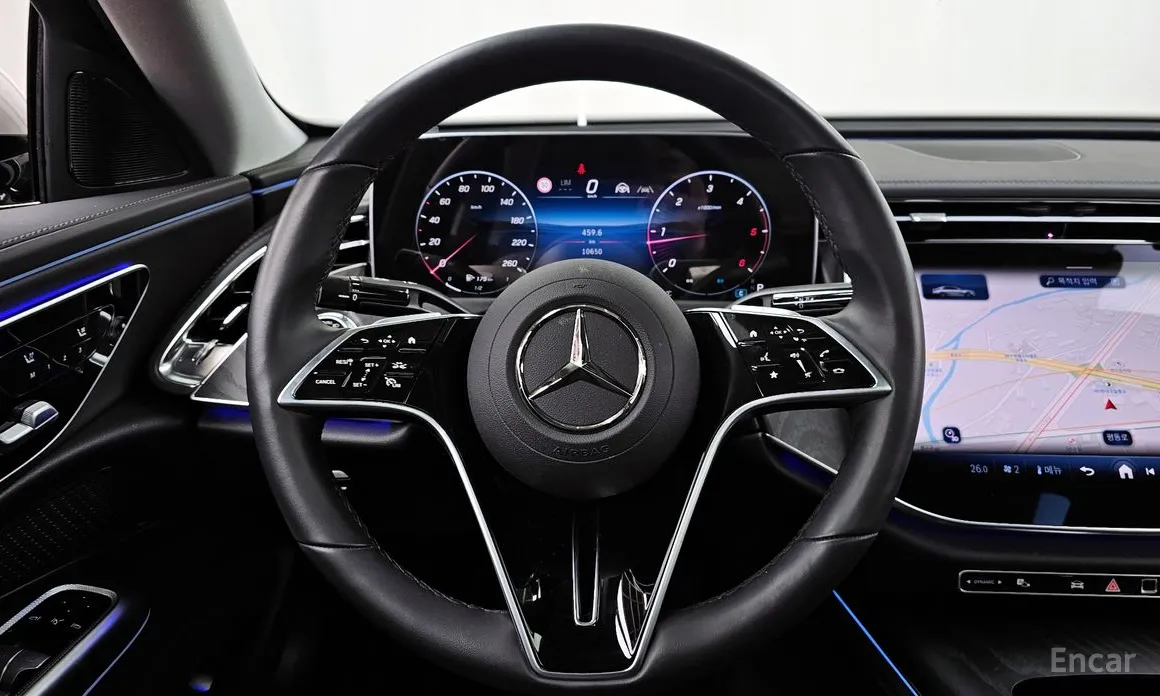 Mercedes-Benz E-Class 2024 E220d 4MATIC Exclusive