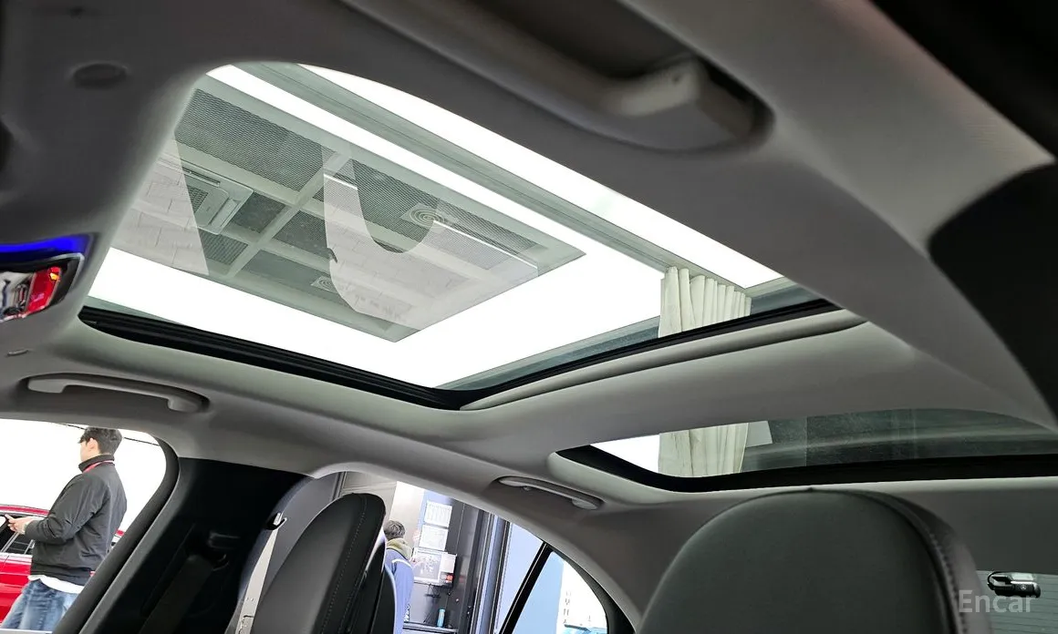 Mercedes-Benz E-Class 2024 E220d 4MATIC Exclusive