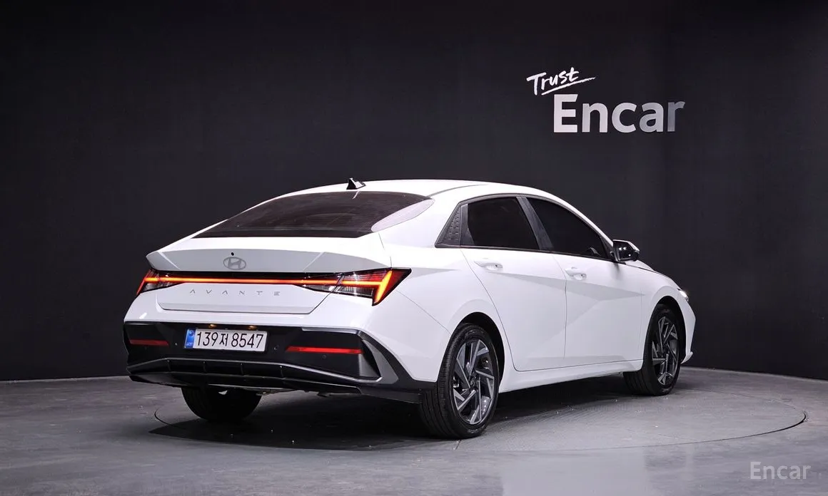 Hyundai Avante 2023 1.6 LPi
