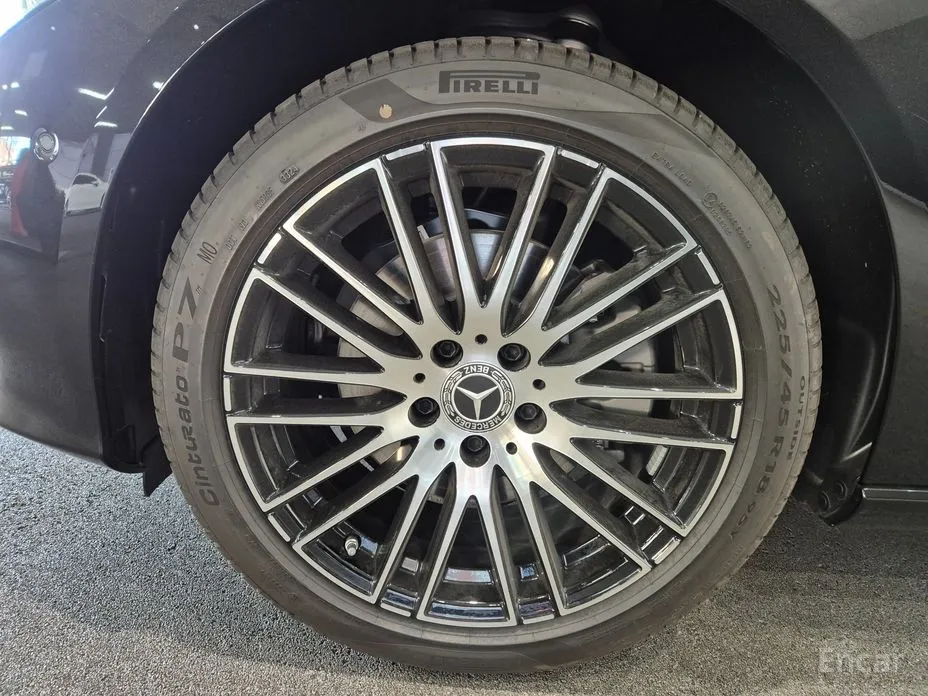 Mercedes-Benz C-Class 2022 C200 Avantgarde