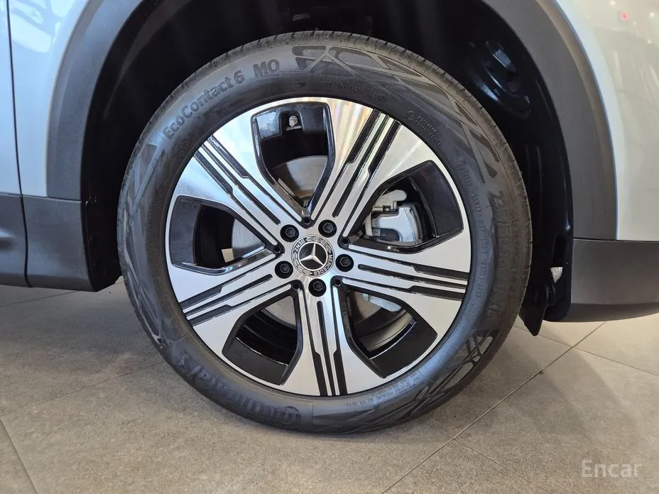 Mercedes-Benz EQB 2022 EQB300 4MATIC Progressive