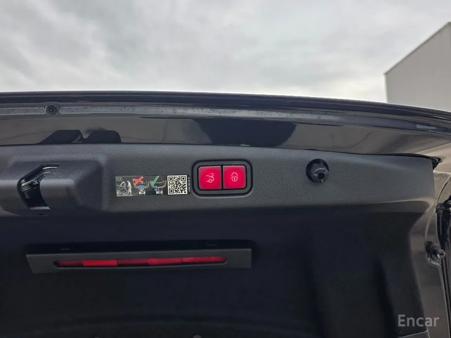 Mercedes-Benz E-Class 2024 E220d 4MATIC Exclusive