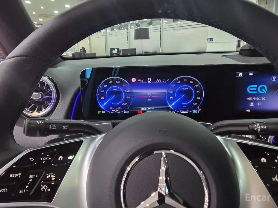 Mercedes-Benz EQB 2022 EQB300 4MATIC Progressive