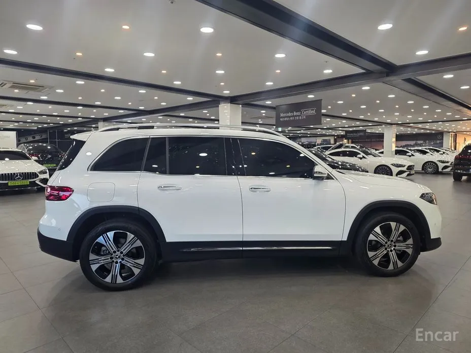 Mercedes-Benz EQB 2022 EQB300 4MATIC Progressive