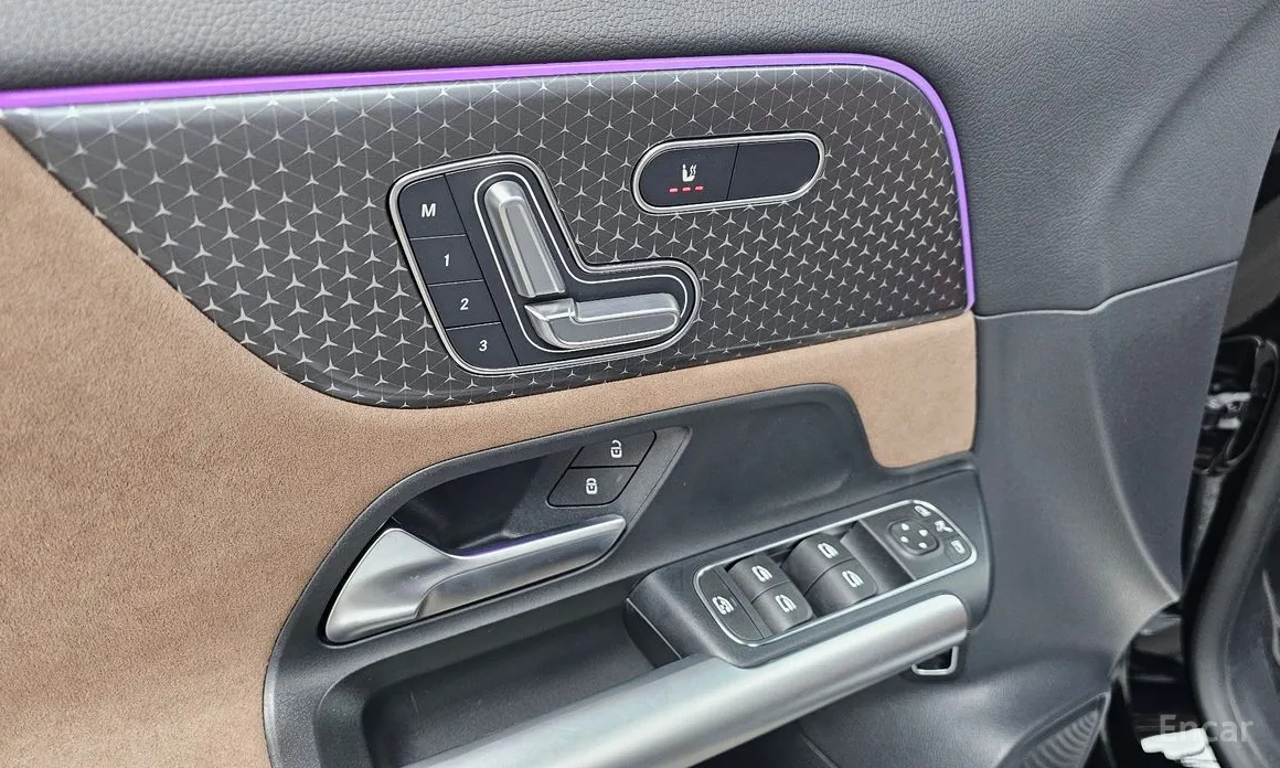 Mercedes-Benz GLA-Class 2020 GLA250 4MATIC