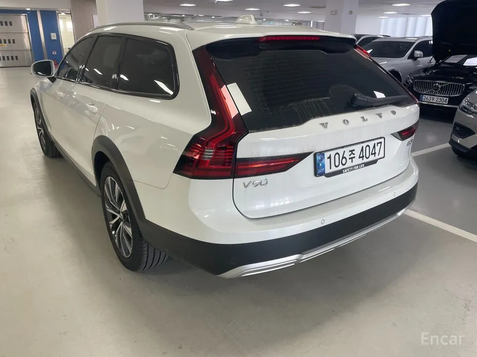 Volvo V90 2017 B5 Ultra AWD