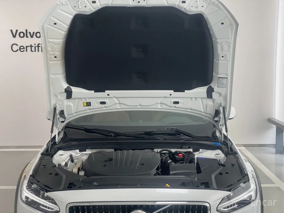 Volvo V90 2017 B5 Ultra AWD