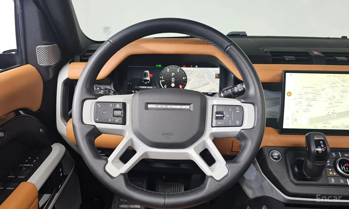 Land Rover Defender 2020 130 D300 X-Dynamic HSE