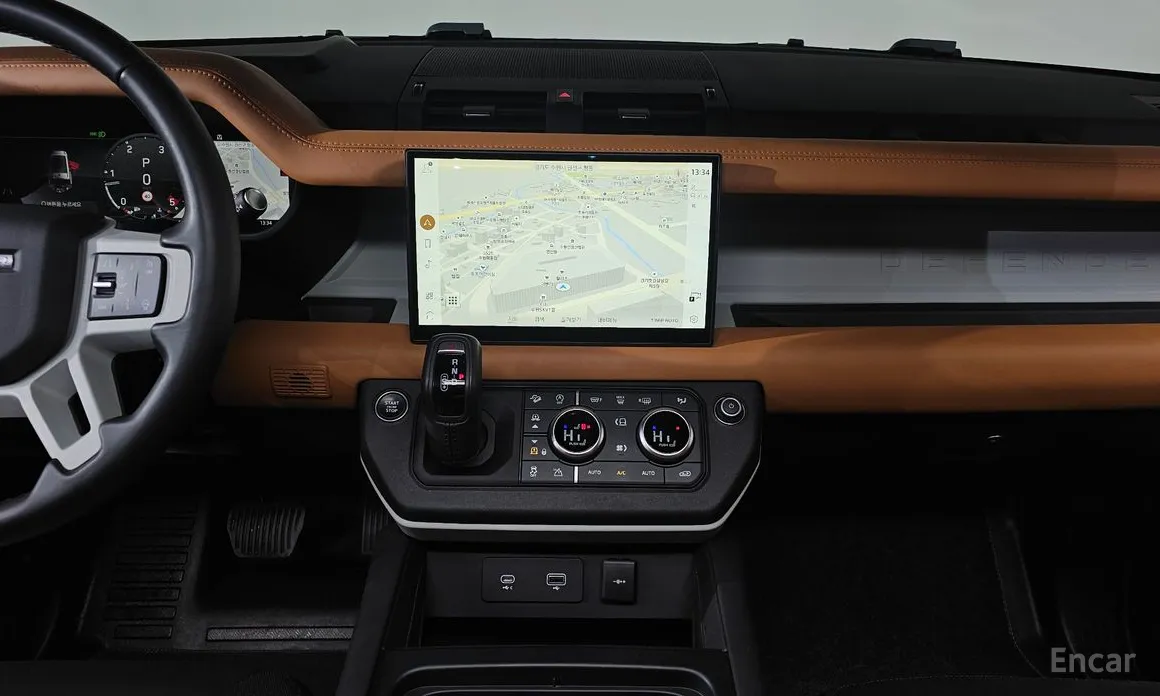 Land Rover Defender 2020 130 D300 X-Dynamic HSE