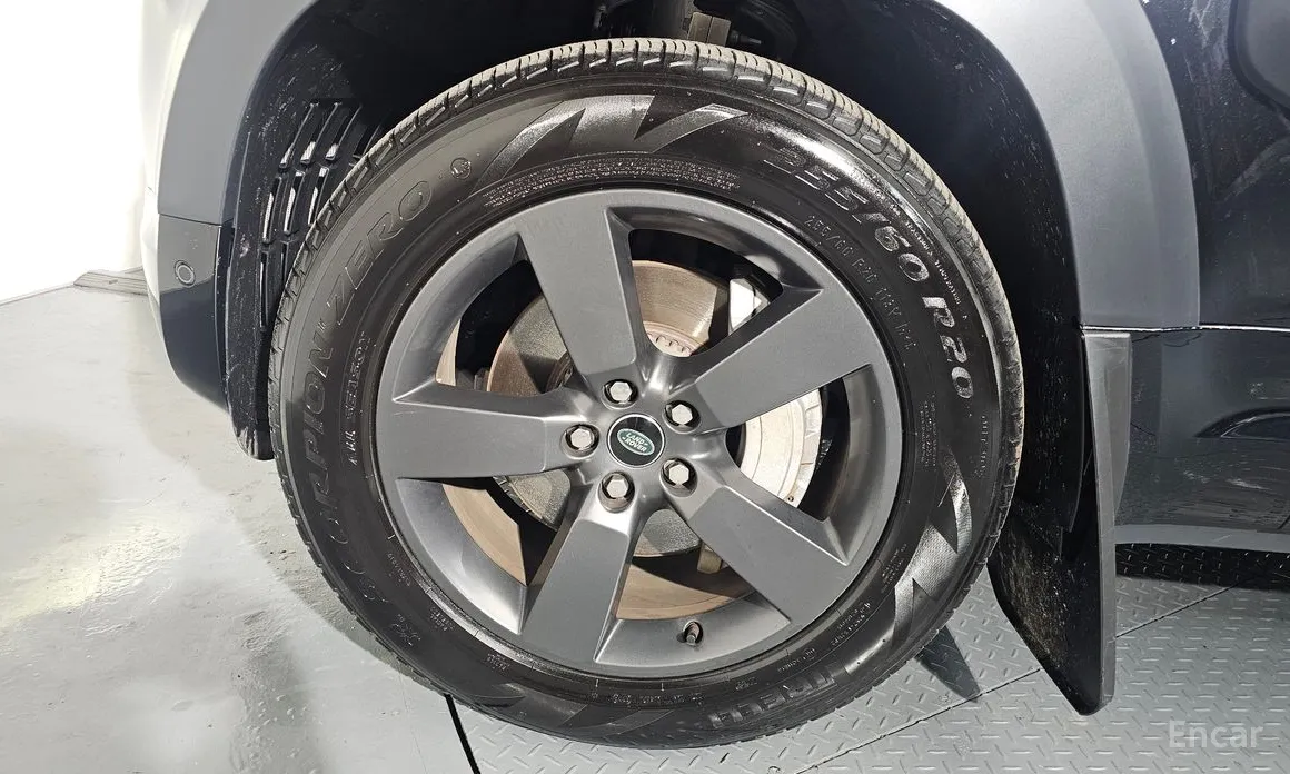 Land Rover Defender 2020 130 D300 X-Dynamic HSE