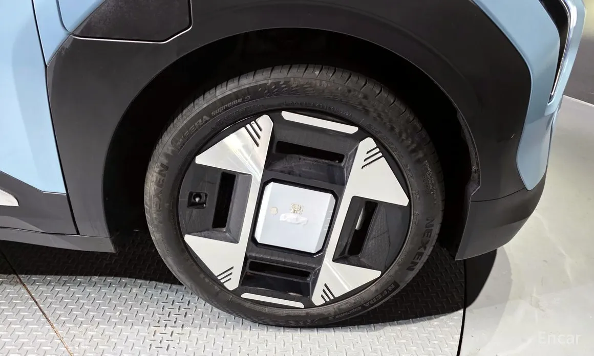 Kia EV3 2024 Standard 2WD