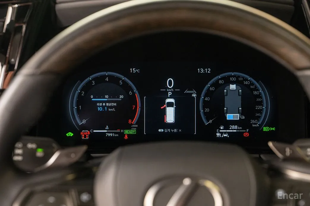 Lexus LM 2024 500h Executive