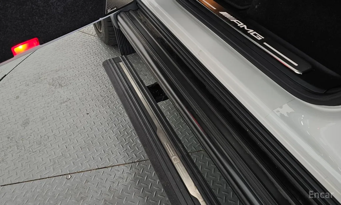 Mercedes-Benz G-Class 2024 AMG G63