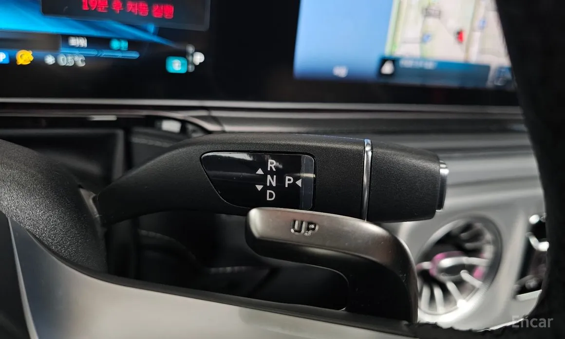 Mercedes-Benz G-Class 2024 AMG G63