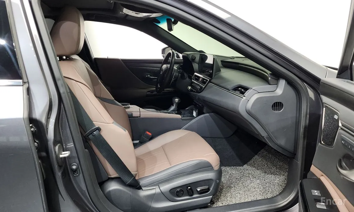 Lexus ES 2018 Executive