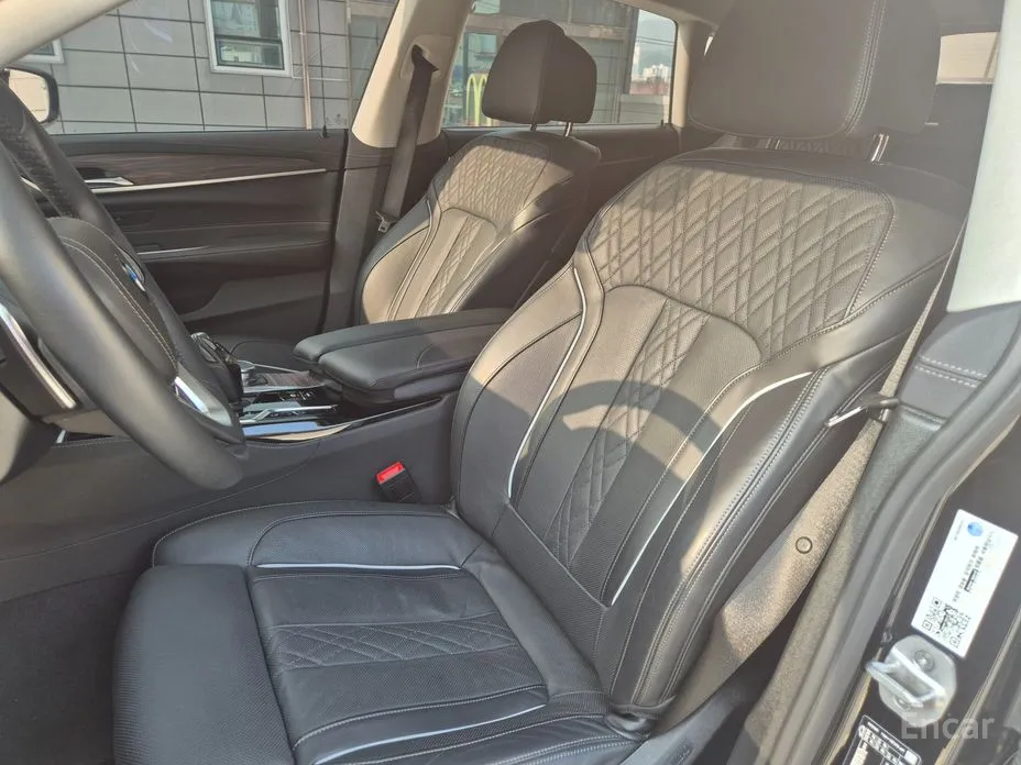 BMW Gran Turismo 2017 630i xDrive Luxury