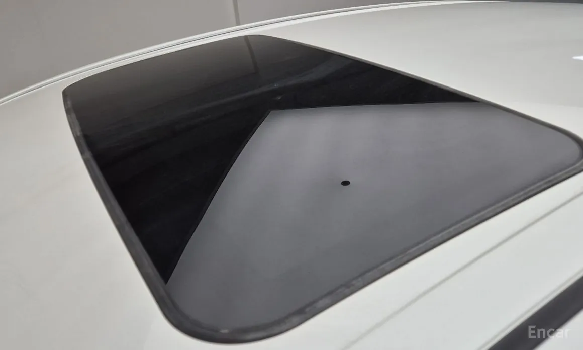 Toyota Camry 2024 2.5 XLE Hybrid