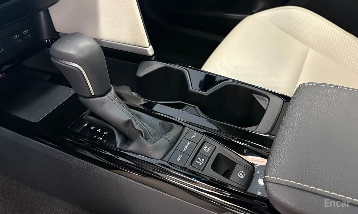 Toyota Camry 2024 2.5 XLE Hybrid