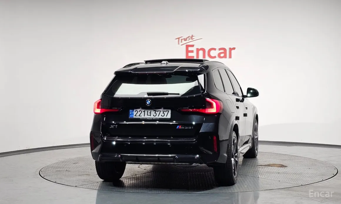 BMW X1 2023 sDrive 20i M Sport