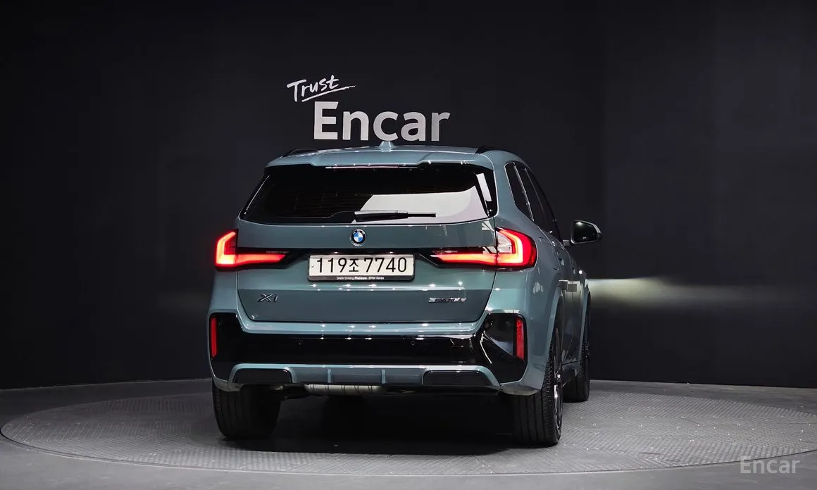 BMW X1 2023 sDrive 18d M Sport