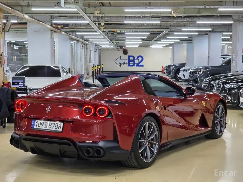 Ferrari 812 2020 6.5 V12