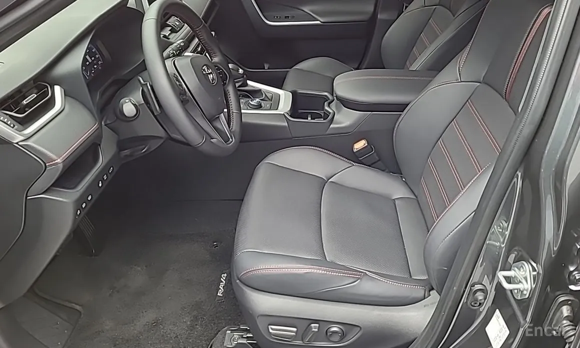 Toyota RAV4 2019 2.5 4WD PHEV XSE