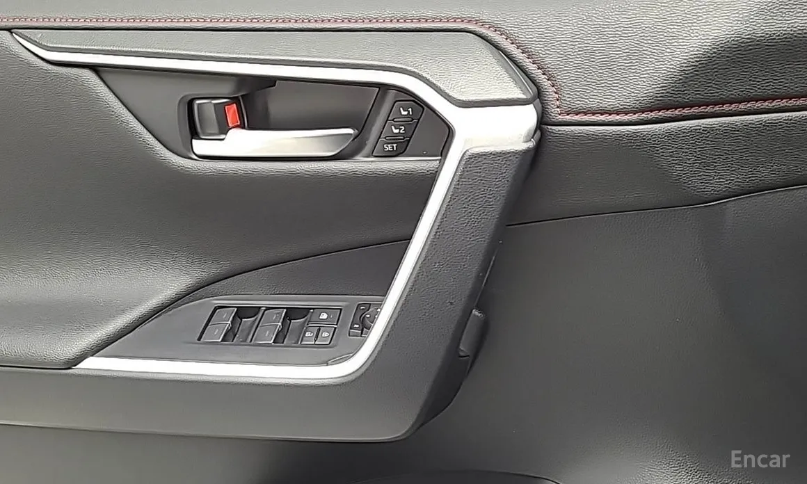 Toyota RAV4 2019 2.5 4WD PHEV XSE