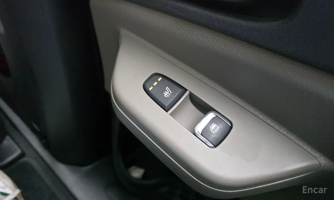 Kia Carnival 2023 9-Seater Prestige