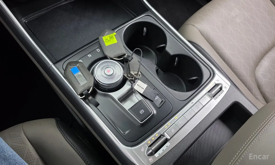 Kia Carnival 2023 9-Seater Prestige